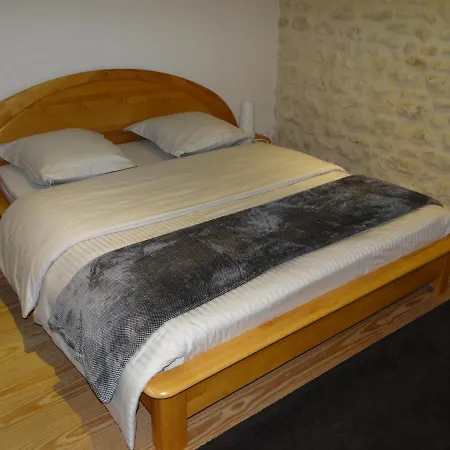 Au Coeur Des Vignobles Bed and breakfast 3*