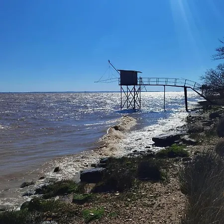 Au Coeur Des Vignobles 3* Saint-Estephe (Gironde)