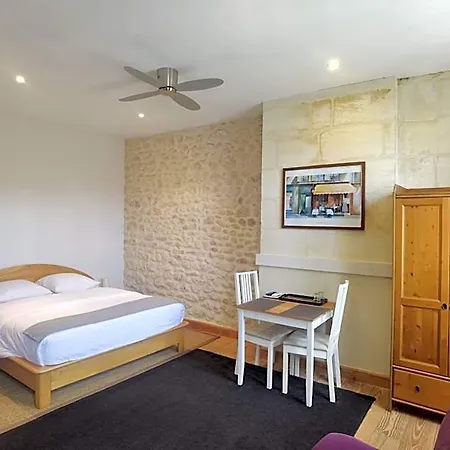 Au Coeur Des Vignobles Bed & Breakfast